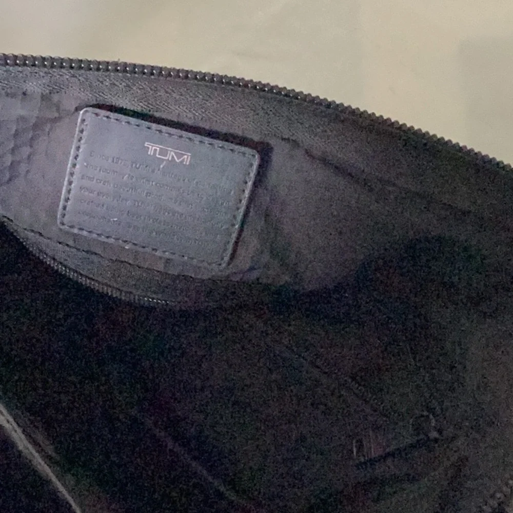 Tumi‎ Briefcase